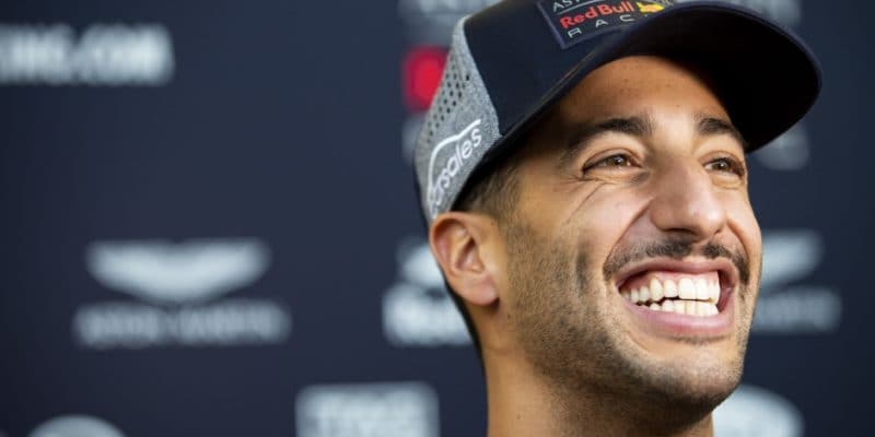 Verstappen naznačil, že Ricciardo neměl opustit Red Bull