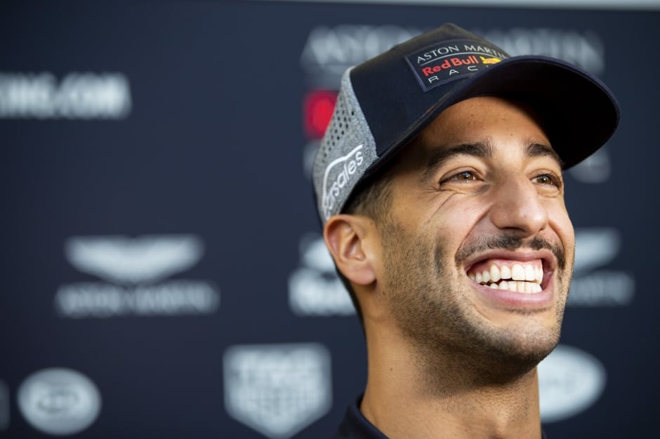 Ricciardo nemohl kvůli Red Bullu testovat – bojí se nás, říká Renault