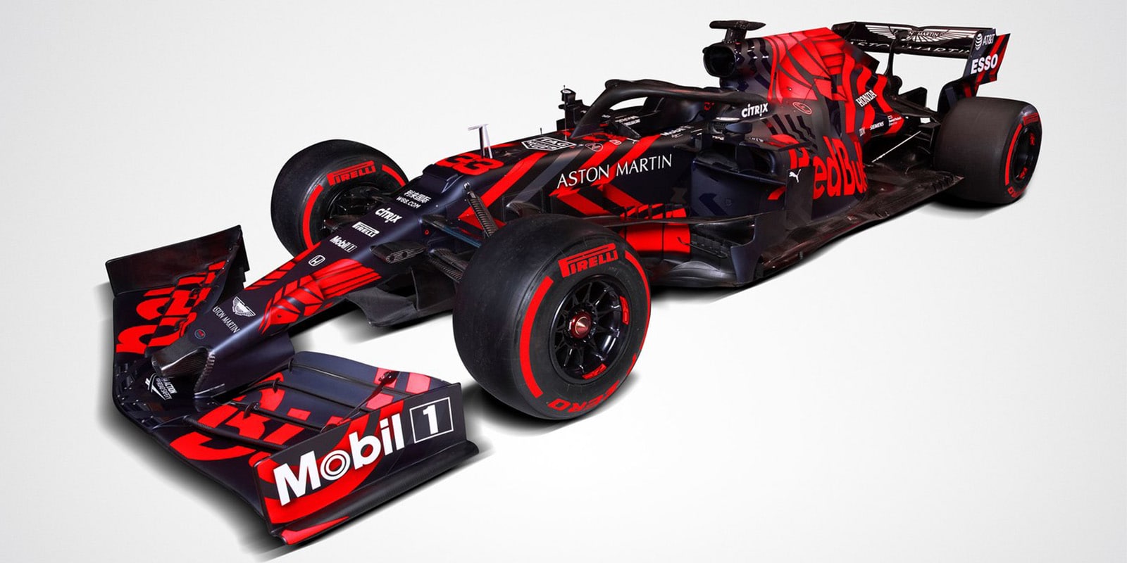 Red Bull ukázal speciální zbarvení RB15