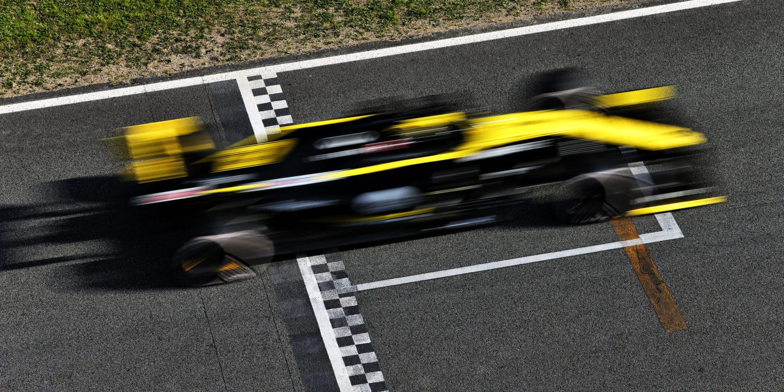 Renault vyřešil problém s DRS, systém znovu používá