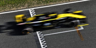 Renault vyřešil problém s DRS, systém znovu používá