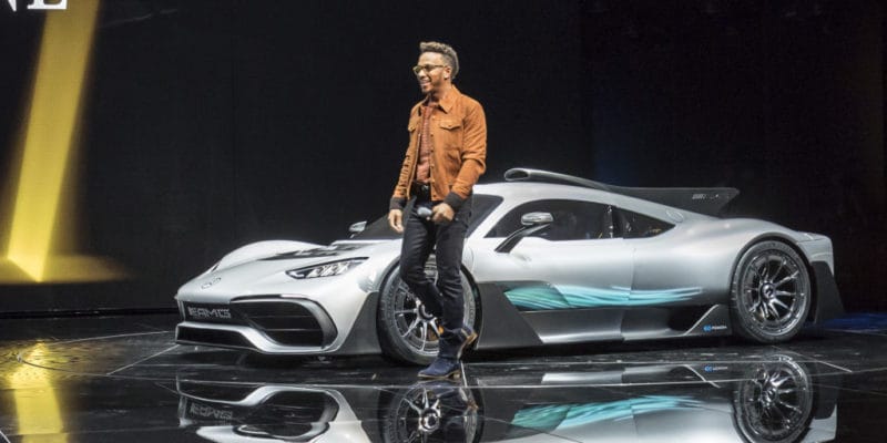 Lewis Hamilton si přeje speciální edici supersportu Mercedes-AMG One