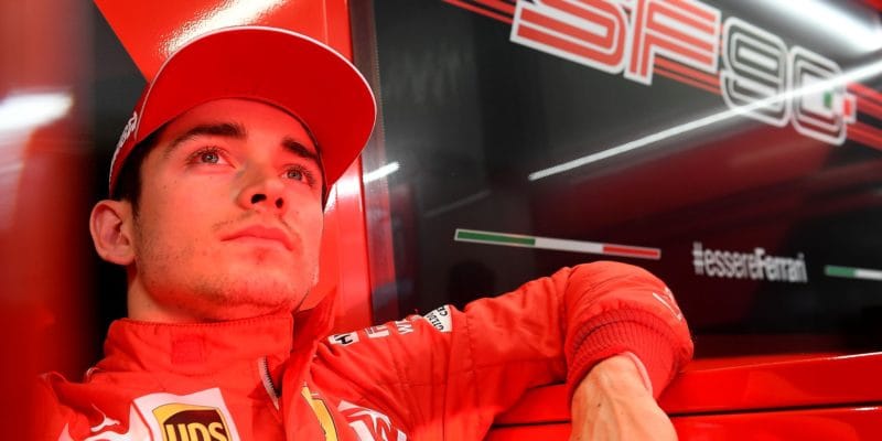 Ferrari dominovalo třetímu tréninku