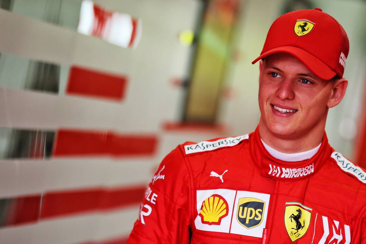 Domenicali by rád viděl Micka Schumachera ve Ferrari