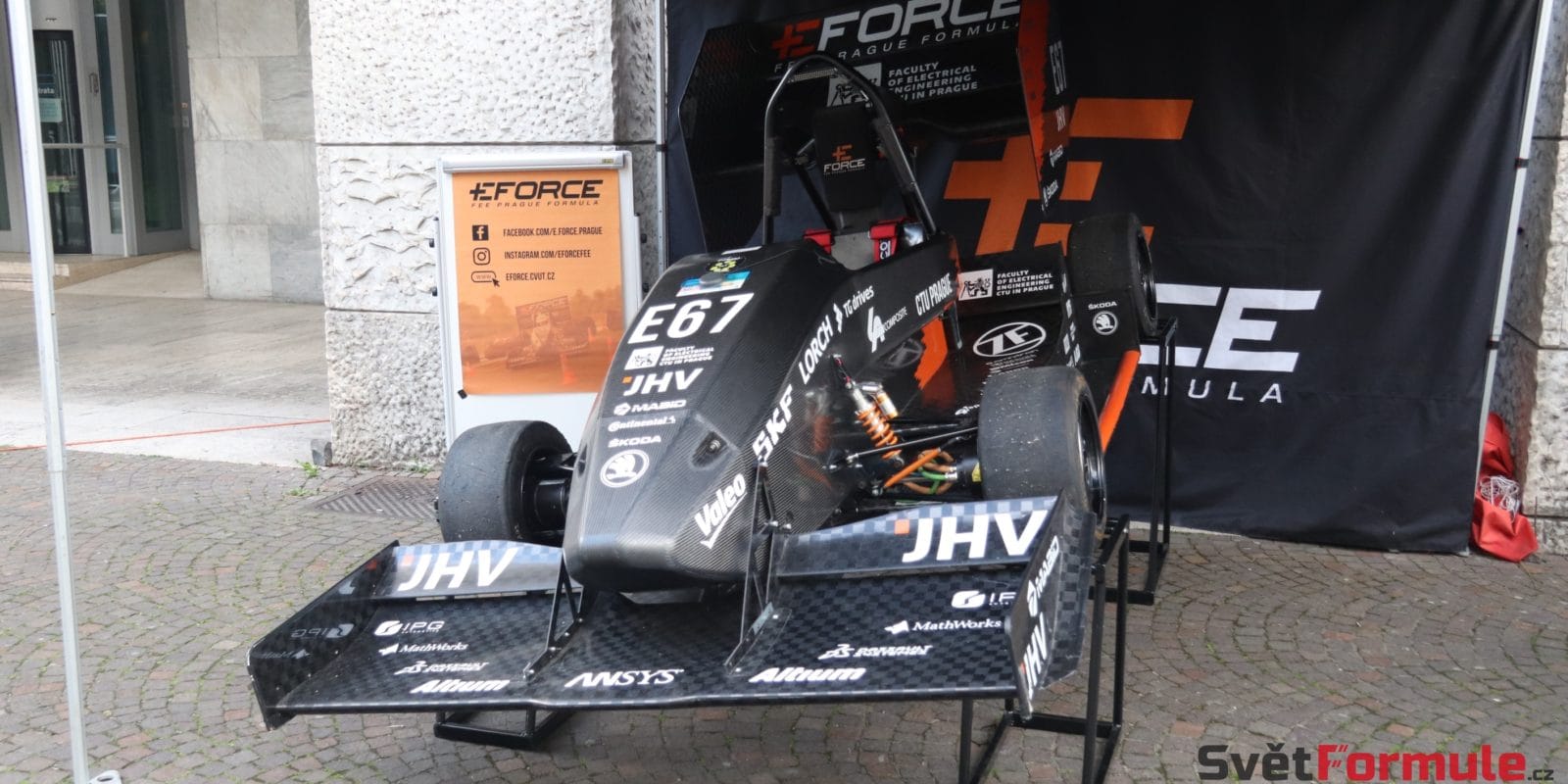 Česká elektrická formule se objevila v dějišti ePrix Římu