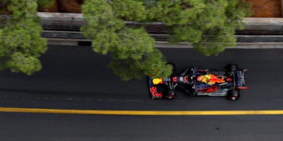 Gasly a Giovinazzi penalizováni, klesnou o tři místa