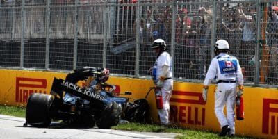 Kevin Magnussen odstartuje z boxové uličky