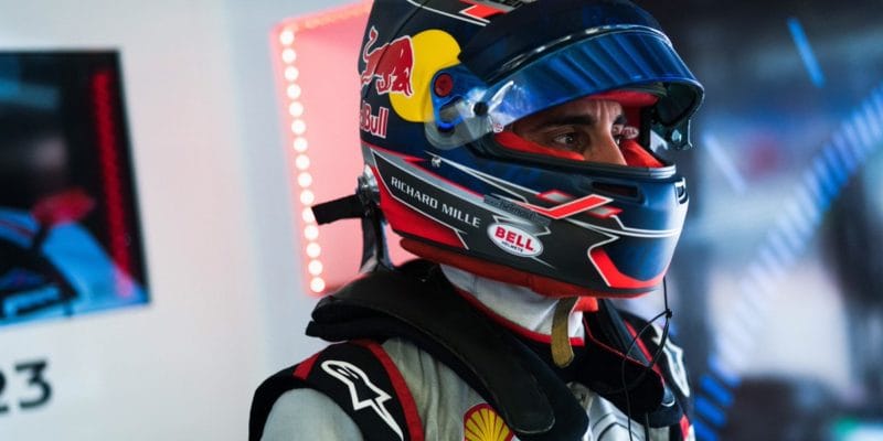 Sébastien Buemi havaroval při testech pneumatik Pirelli