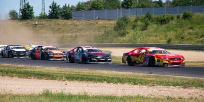 V americkém tempu v Mostě / F1 byla o gladiátorech a měnění motoru po každém závodě, říká Villeneuve