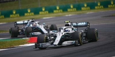 Změny pravidel předního křídla nepomohly, říká Hamitlon