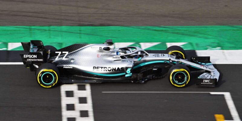 Motor se nepodařilo zachránit, Bottas bude penalizován