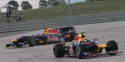Horner a Seidl se vyjádřili k nehodám týmových kolegů