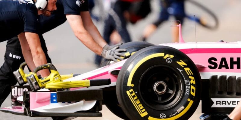 Pirelli se nebude bránit zachování současných pneumatik