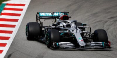 Bottas: Top týmy hrají během testů „podivné hry“