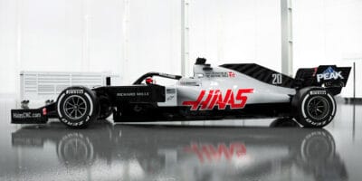 Haas znovu všem vypálil rybník, jako první ukázal nové auto
