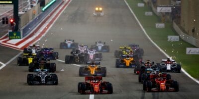 Ticho na tribunách: V Bahrajnu se pojede bez diváků