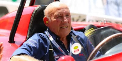 Ve věku 90 let zemřel sir Stirling Moss