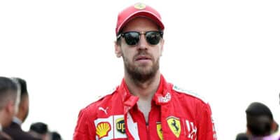 Šok z Wokingu: Sebastian Vettel míří k McLarenu!
