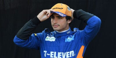Oficiálně: Carlos Sainz přechází k Ferrari!
