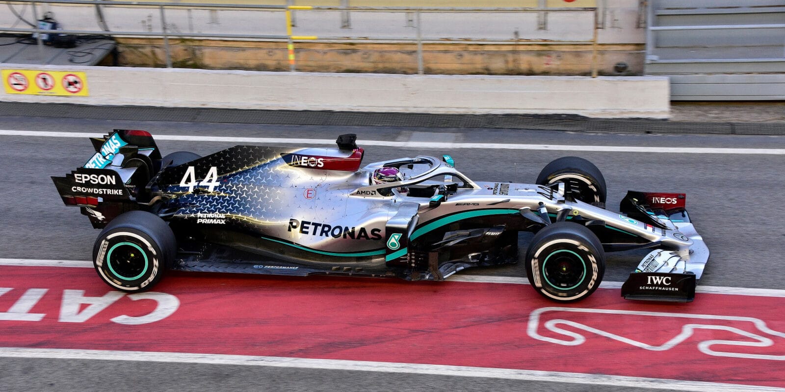 Nejen Ferrari, vylepšení chystá také Mercedes