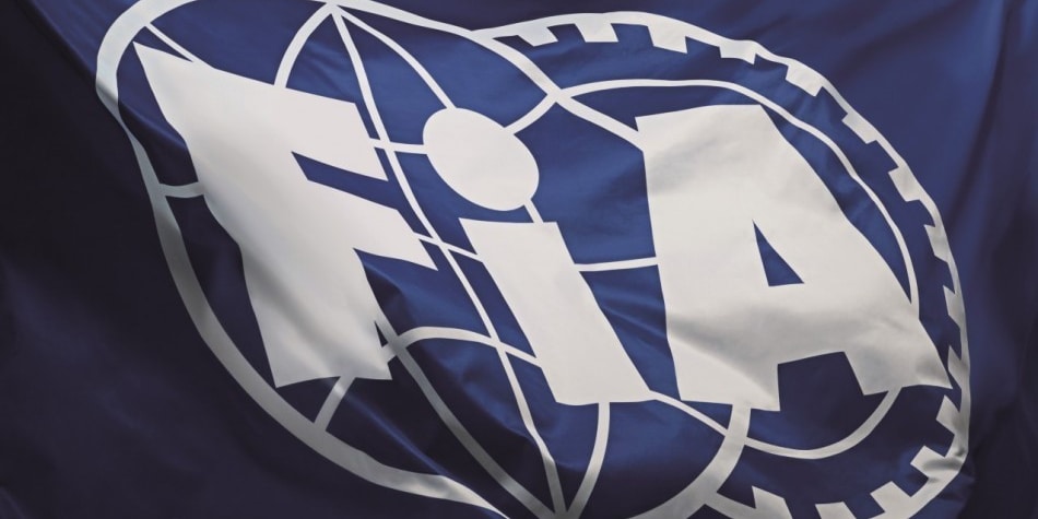 F1 souhlasí se zimní přestávkou pro týmy a výrobce motorů