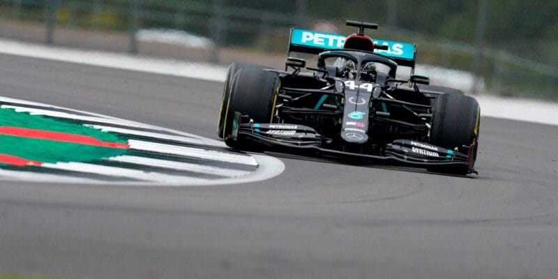 Mercedes nejrychlejší i odpoledne, Ricciardo třetí