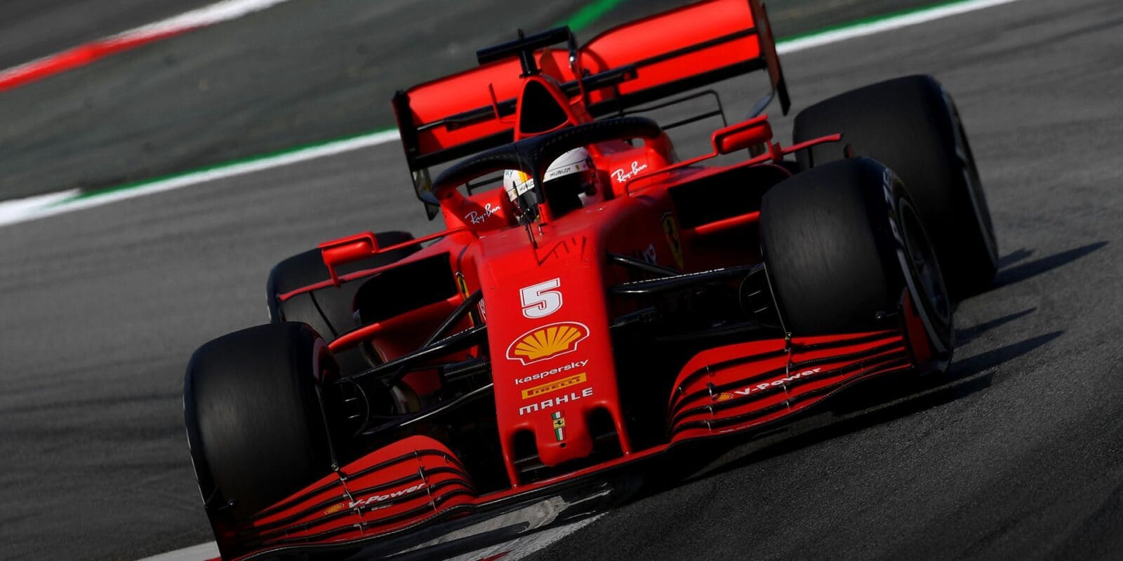 Vettel opět skončil v Q2, neví si rady s vozem