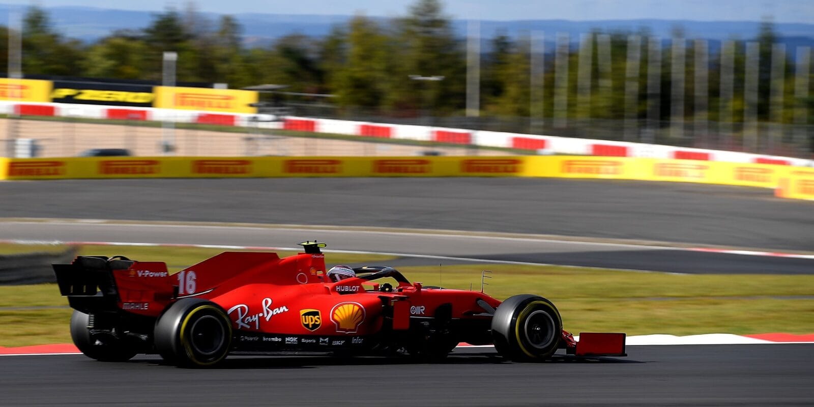 Ferrari využije žetonů k předělání zadní části vozu