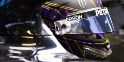 Hamilton chce mať nový kontrakt uzavretý ešte pred Vianocami