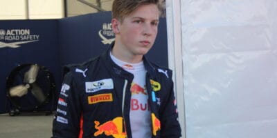 Sprint F2 v Bahrajnu: Lawson vítězí, Beckmann třetí