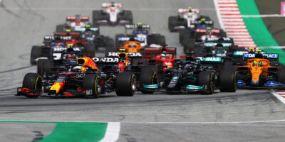 Verstappen rozdrtil konkurenci na domácím Red Bull Ringu