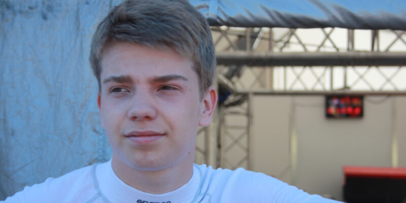 Ranní sprint F2 v Baku: Švarcman pamatuje, jak vítězit