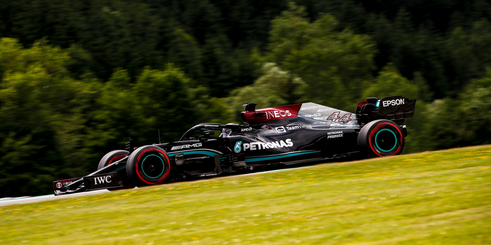 Poslední trénink ve Štýrsku: Nejrychlejší Hamilton, McLareny na chvostu