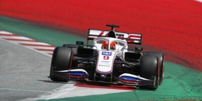 Mazepin stále ztracen ve víru technické stránky formule 1