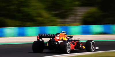 První trénink v Maďarsku: Nejrychlejší těsně Verstappen, Cunoda nedokončil