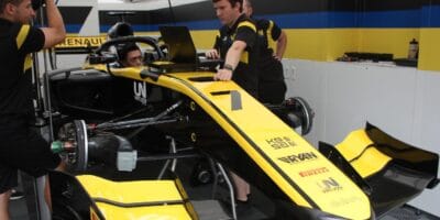 F2: V nedělním Silverstone se prosadil Čou