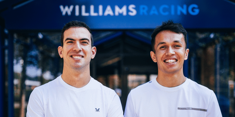 Alexander Albon se vrací do F1, bude závodit za Williams