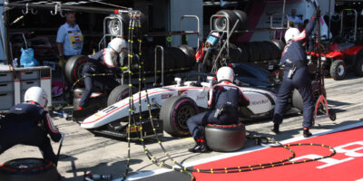 Kvalifikace F2 v Yas Marině: Piastri v neporazitelné formě