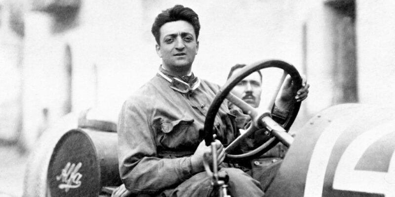Před 124 lety se narodil legendární Enzo Ferrari
