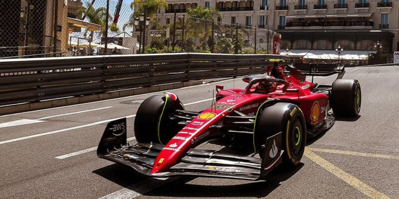 První trénink v Monaku ovládl domácí Leclerc