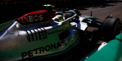 Wolff: Hamilton možno kvôli bolestiam vynechá VC Kanady