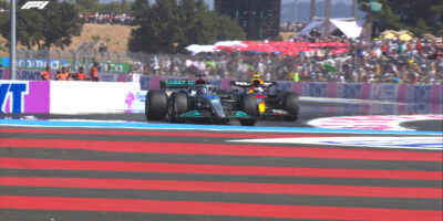Proč uklidňoval Wolff Russella po střetu s Pérezem?
