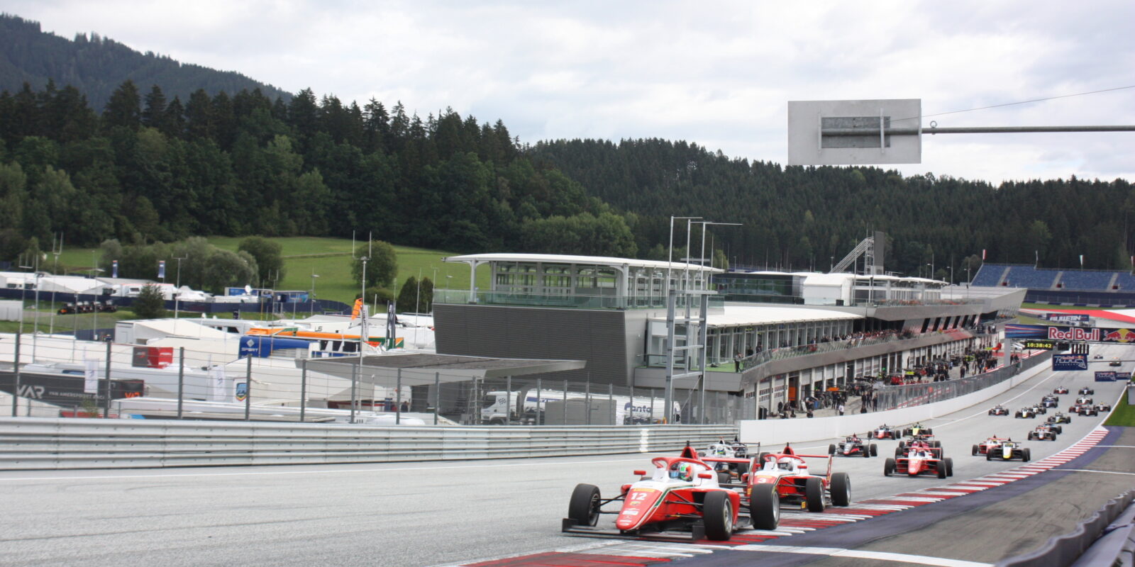 Formule 4 na Red Bull Ringu: Španělsko-Italský guláš v Rakousku
