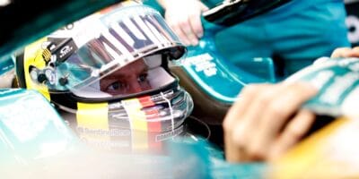 Vettel by mohl nahradit Marka jako poradce Red Bullu