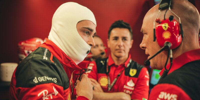 Ve Ferrari není problémem komunikace, tvrdí Vasseur