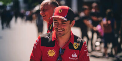 Jednání s Ferrari pomalu začaly, přiznal Charles Leclerc