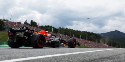 Kvalifikaci na nedělní závod ovládl těsně Max Verstappen