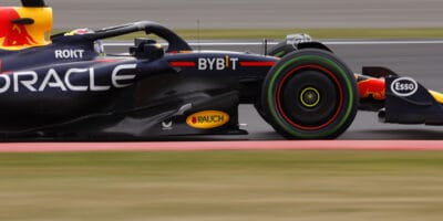 Pérez boural v úvodním tréninku VC Maďarska