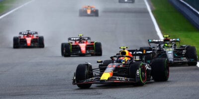Hamilton: Kolize s Pérezem byla „závodní incident“