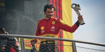 Carlos Sainz se stal obětí loupeže, zloděje pronásledoval